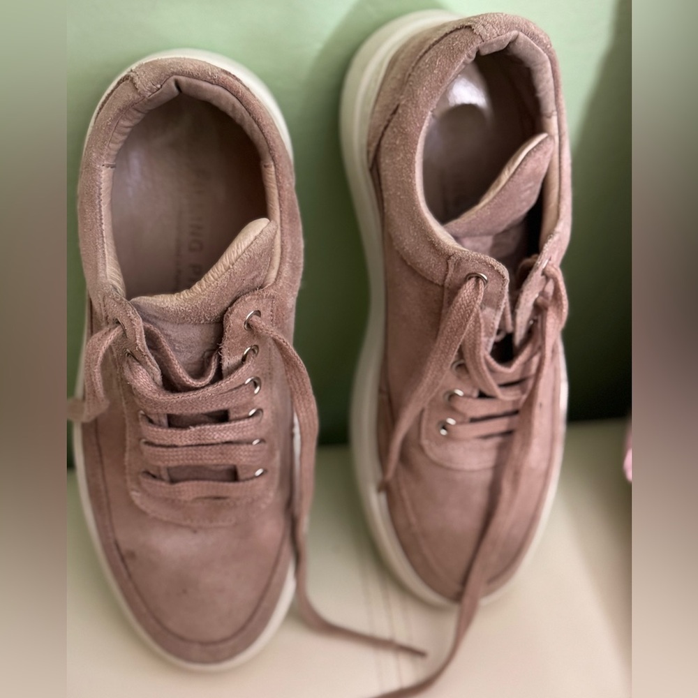 Women's Stylish Suede Sneakers